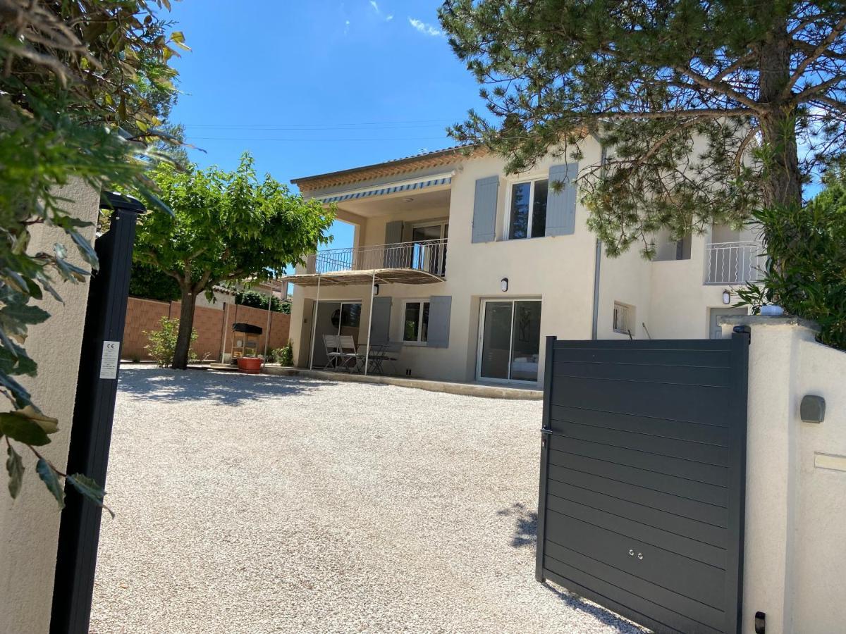 Gite "Au Bout Du Chemin" Beaumes-de-Venise Buitenkant foto